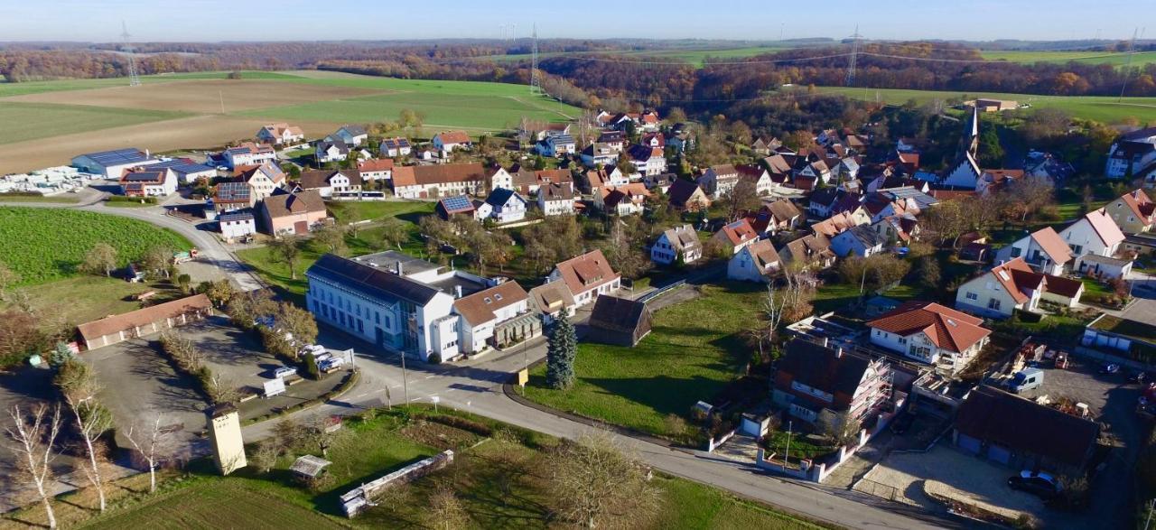 Landhotel Guenzburg Kupferzell Exterior foto