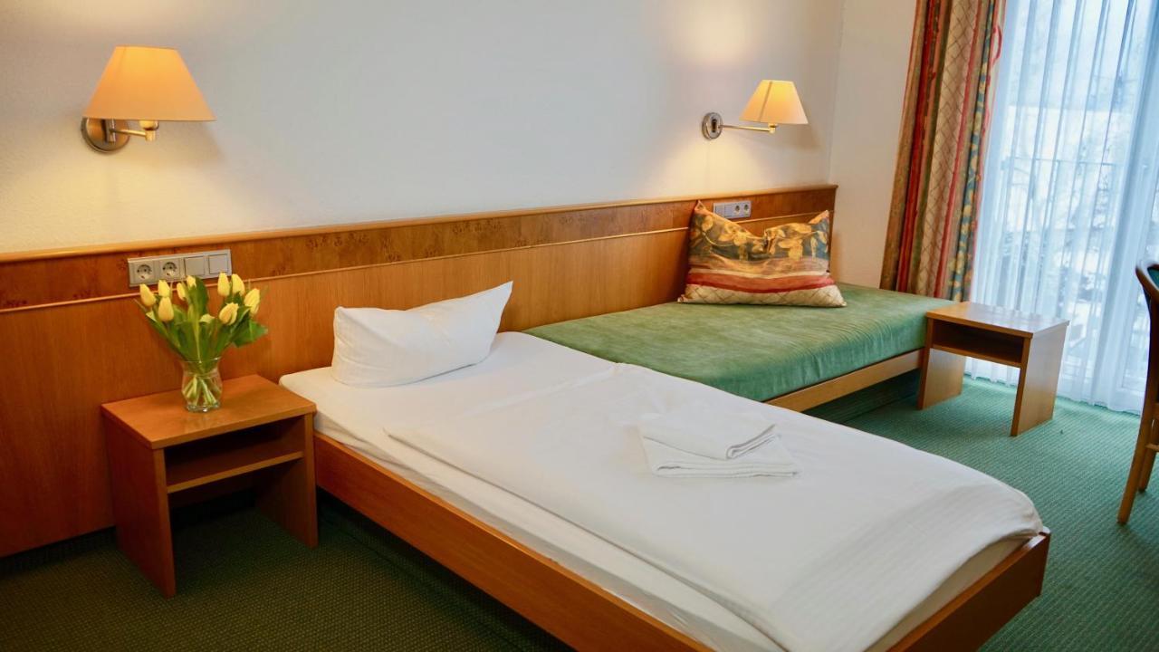 Landhotel Guenzburg Kupferzell Exterior foto